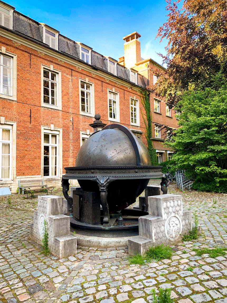 Kangxi Celestial Globe Rolling from China to Leuven