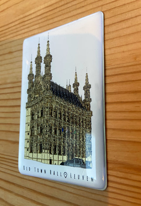 EEpoxy fridge magnet featuring a detailed illustration of Leuven’s Old Town Hall with the text “Old Town Hall • Leuven” on a glossy rectangular surface.