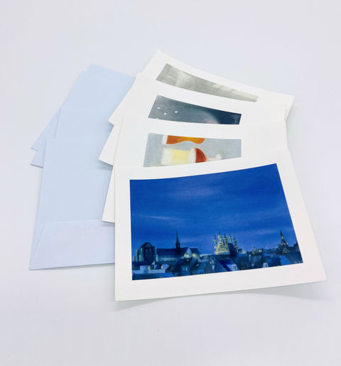 A beautifully designed set of four postcards from the ‘Fond Memories’ series, featuring charming illustrations of Leuven by Misao Iwamoto. The set includes Belgian Beer, My View, Panoramic View, and Red Hoad, each capturing a unique aspect of the city. Printed on high-quality velvet-textured paper and accompanied by matching envelopes—perfect for mailing, gifting, or collecting as a cherished keepsake.