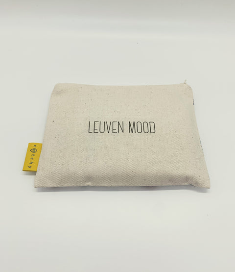 Handmade mini zipper pouch made from 100% cotton, featuring a pattern with small symbols representing Leuven. Compact and lightweight, perfect for storing keys, money, earphones, and other small essentials