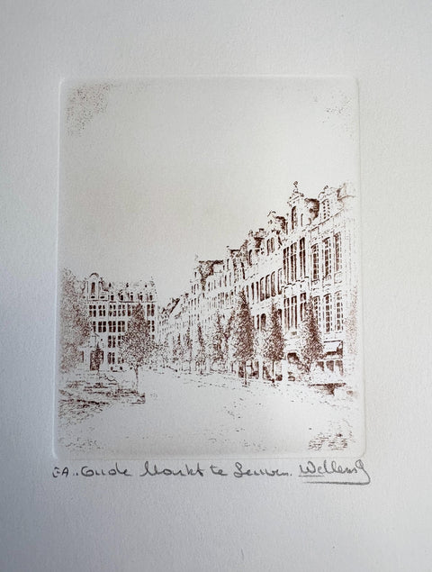 Limited-edition etching of Oude Markt in Leuven by Belgian artist André Wellens. Handmade using traditional acid etching on eco-friendly paper. A rare collector’s piece, individually signed and numbered, with no reprints available. Perfect gift for architecture and fine art lovers.